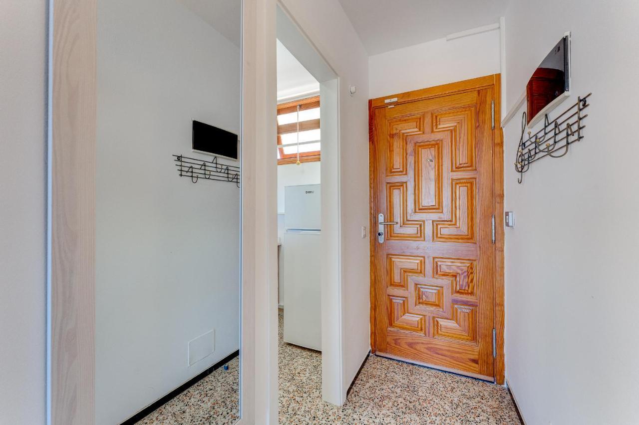 Los Cristianos Achacay Bluesky Apartment Bagian luar foto